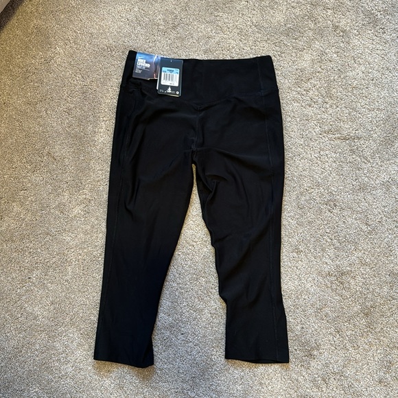 Nike workout crop pants - Picture 4 of 4